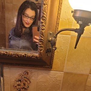 Meet your Posher, Antonina